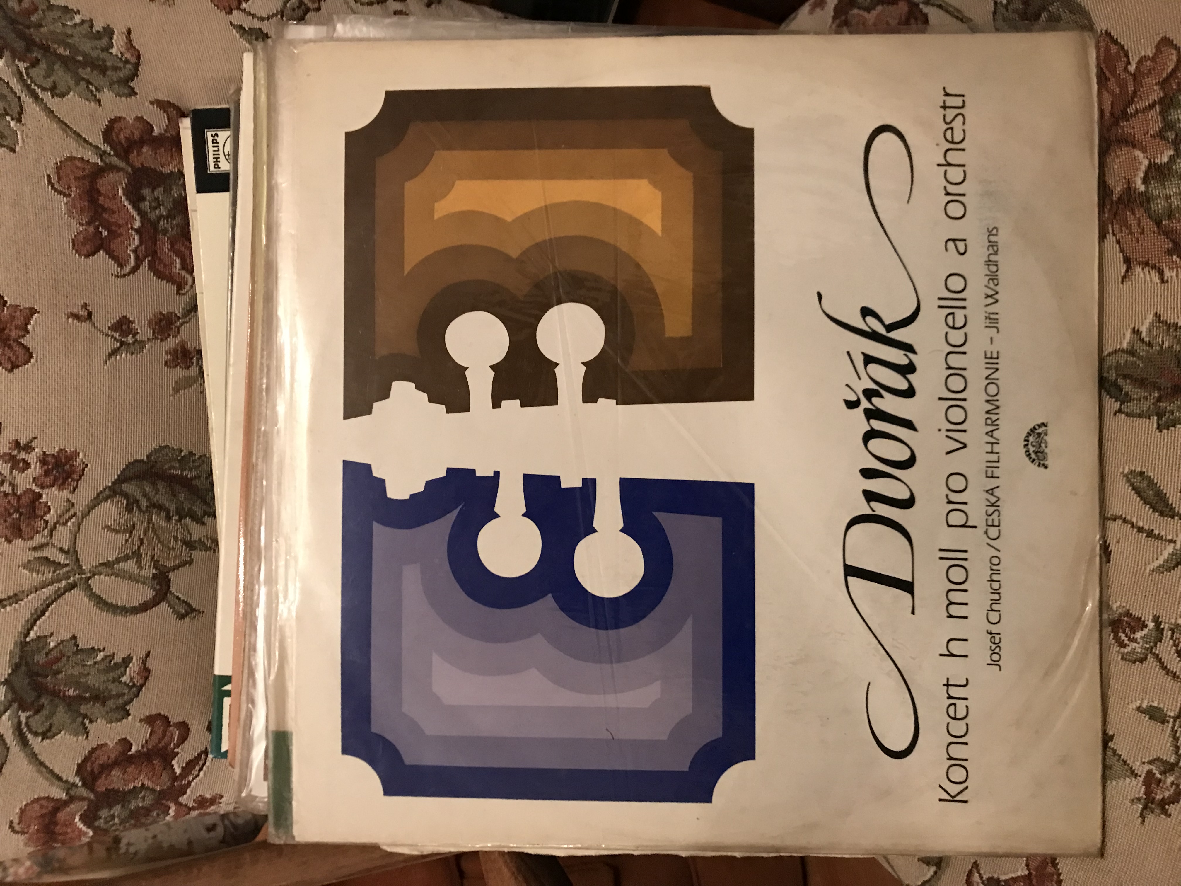 Vinyls T (37)